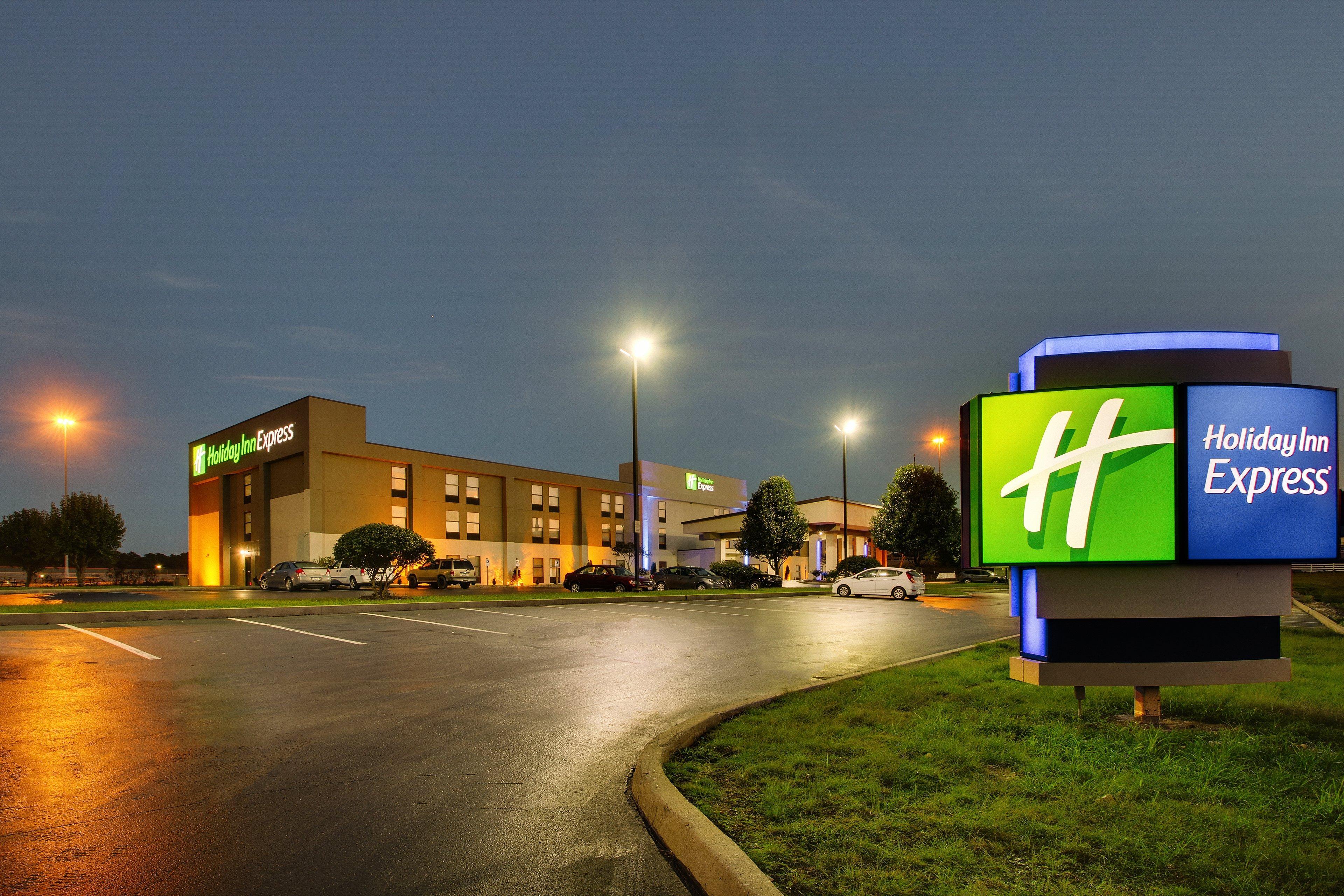 Holiday Inn Express - Horse Cave By Ihg Exterior photo